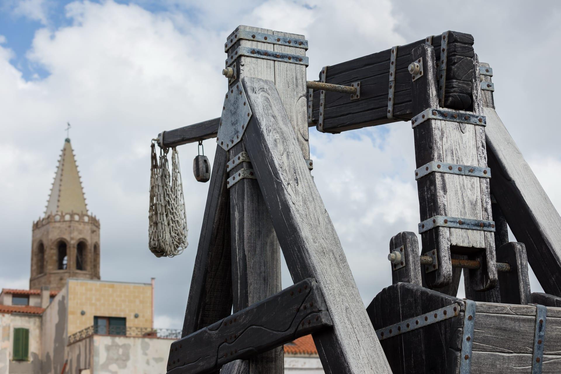 Katapulttikisat / Catapult Competitions